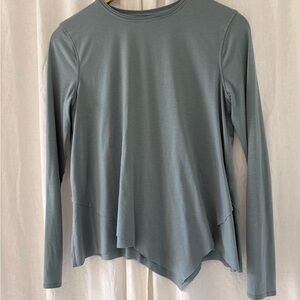 Lululemon Long Sleeve Asymmetrical Hem Top in Slate Blue- 6